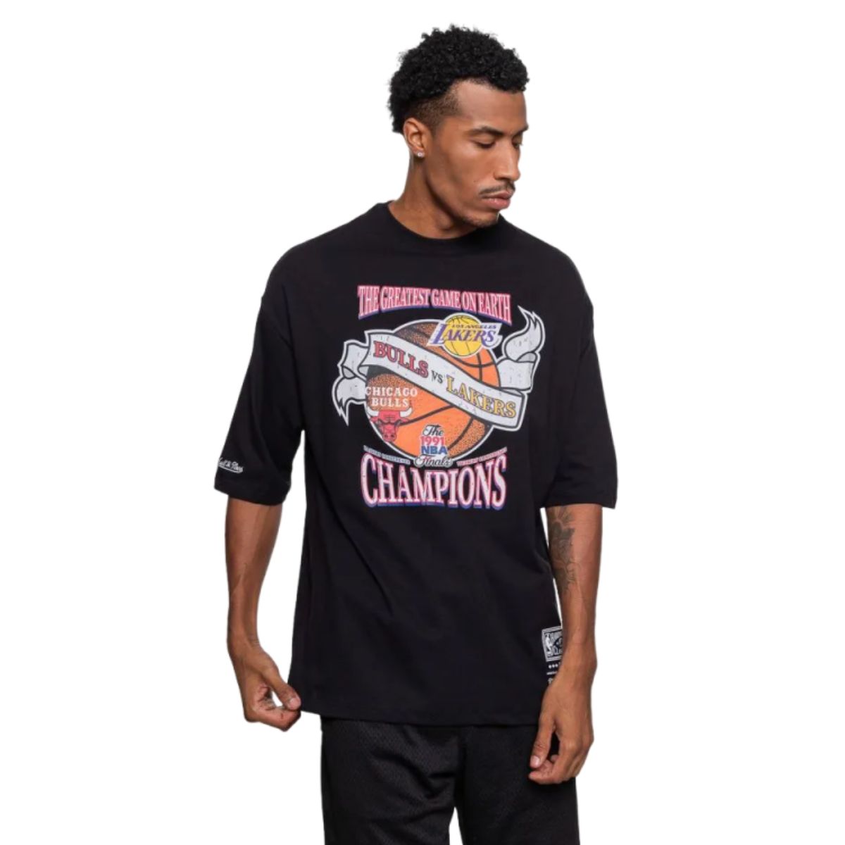 CAMISETA MITCHELL & NESS MASCULINA GOLDEN CHAMPIONS OVERSIZE - Imagem 4